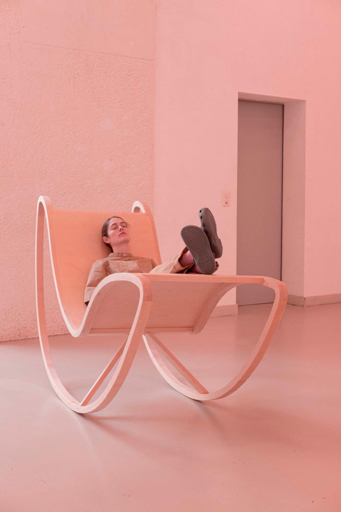 Zornio eva oh life lives in gaps chair cahiers dartistes